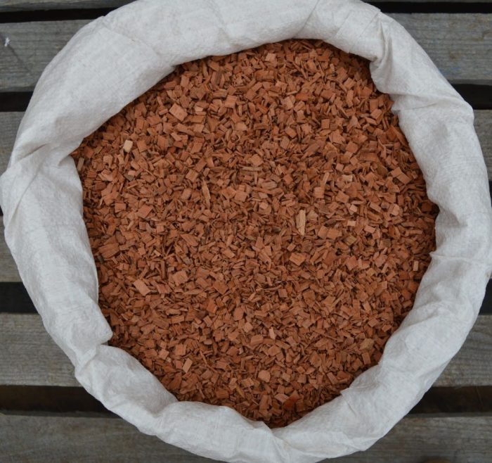 Red Gum Smoking Wood Chips 1kg - Image 2